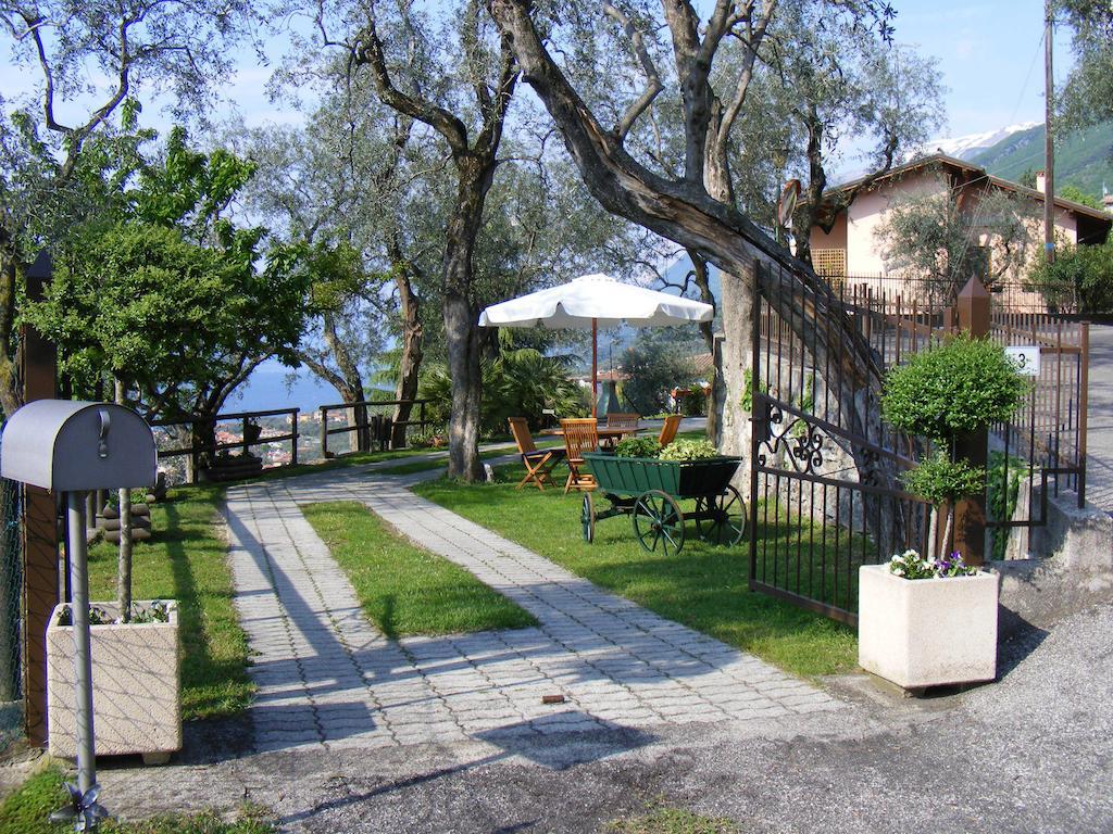 דירות ברנצונה סול גארדה Casa Palmira מראה חיצוני תמונה