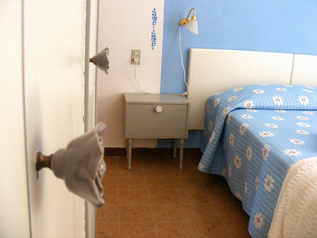 דירות ברנצונה סול גארדה Casa Palmira מראה חיצוני תמונה